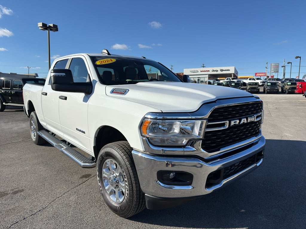 2024 RAM 2500 Big Horn Crew Cab 4x4 6'4' Box