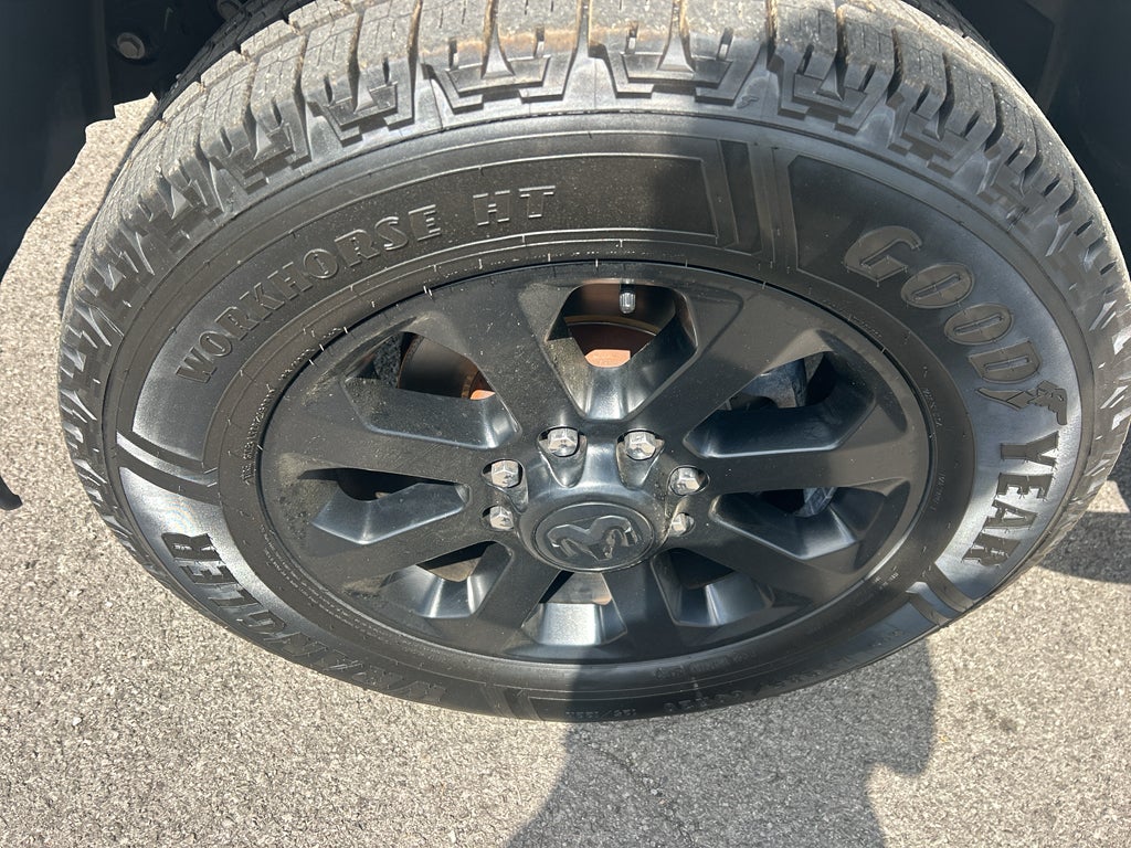 2022 RAM 2500 Laramie Crew Cab 4x4 6'4' Box