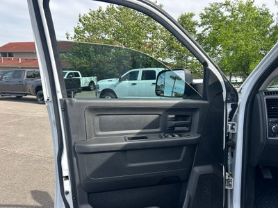 2017 RAM 2500 Tradesman Crew Cab 4x4 8' Box
