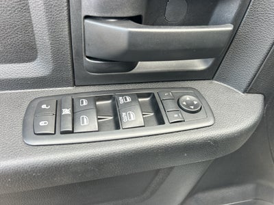 2017 RAM 2500 Tradesman Crew Cab 4x4 8' Box