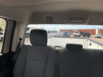 2017 RAM 2500 Tradesman Crew Cab 4x4 8' Box