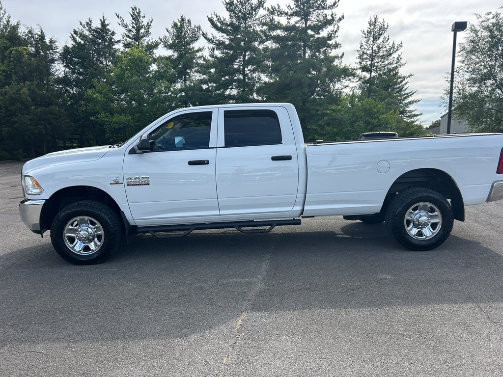 2017 RAM 2500 Tradesman Crew Cab 4x4 8' Box