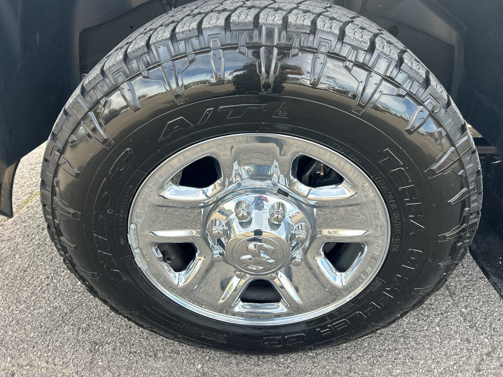 2017 RAM 2500 Tradesman Crew Cab 4x4 8' Box