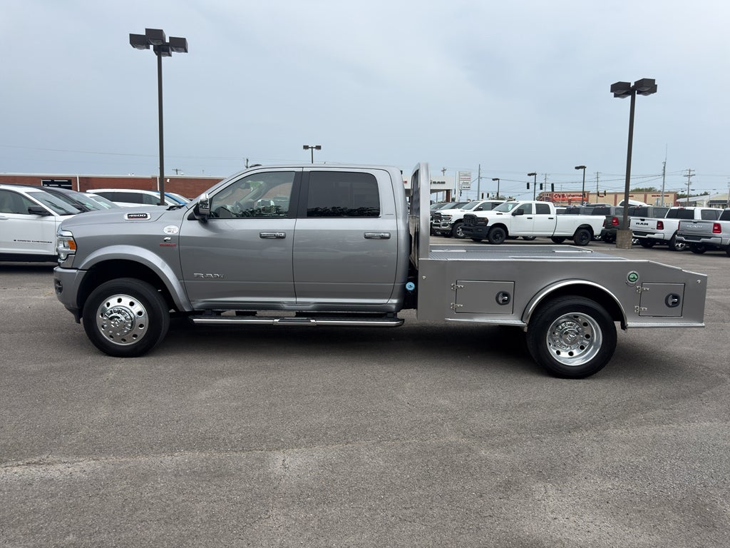 2022 RAM 4500 Chassis Tradesman/SLT/Laramie/Limited