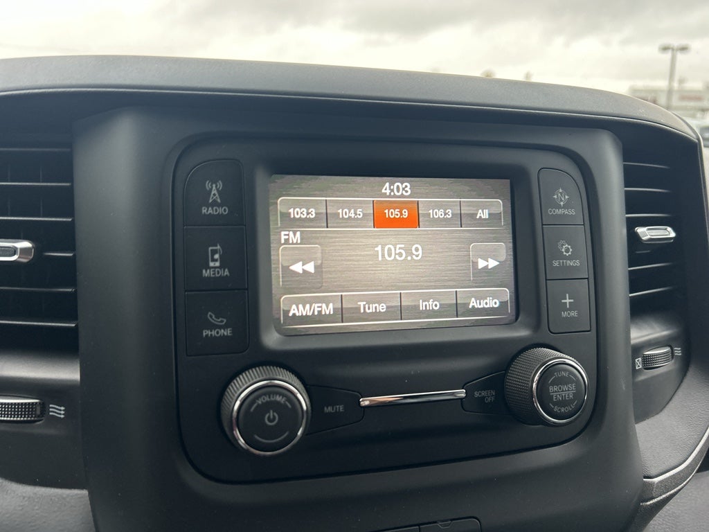 2024 RAM 3500 Chassis Tradesman/SLT/Laramie/Limited