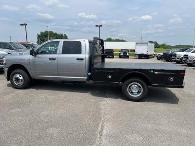 2024 RAM Ram 3500 Chassis Cab RAM 3500 TRADESMAN CREW CAB CHASSIS 4X4 60' CA