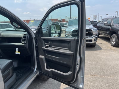 2024 RAM Ram 3500 Chassis Cab RAM 3500 TRADESMAN CREW CAB CHASSIS 4X4 60' CA