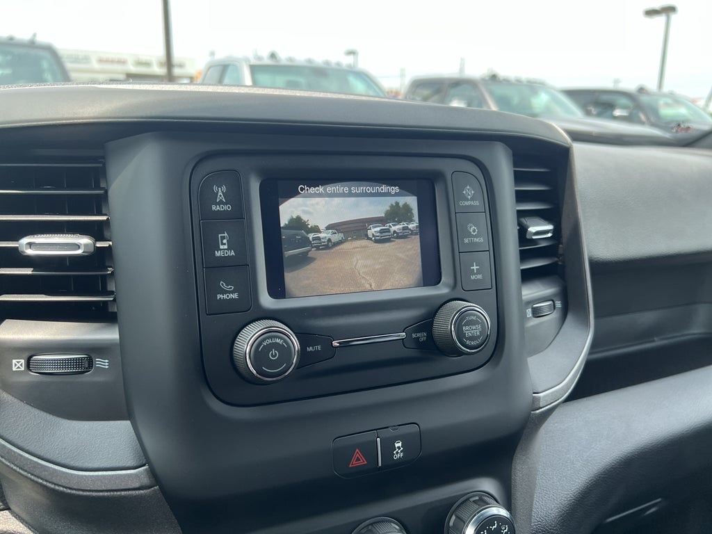 2024 RAM Ram 3500 Chassis Cab RAM 3500 TRADESMAN CREW CAB CHASSIS 4X4 60' CA