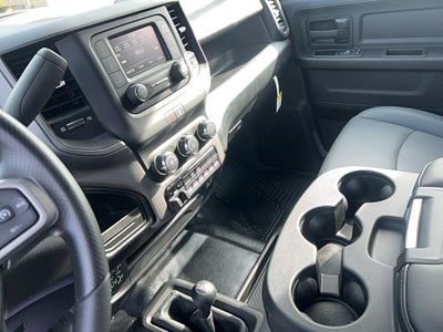 2024 RAM Ram 3500 Chassis Cab RAM 3500 TRADESMAN CREW CAB CHASSIS 4X4 60' CA