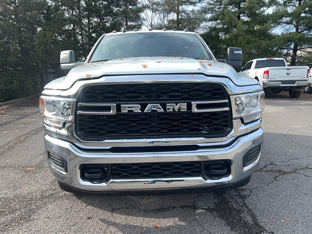 2024 RAM Ram 3500 Chassis Cab RAM 3500 TRADESMAN CREW CAB CHASSIS 4X4 60' CA