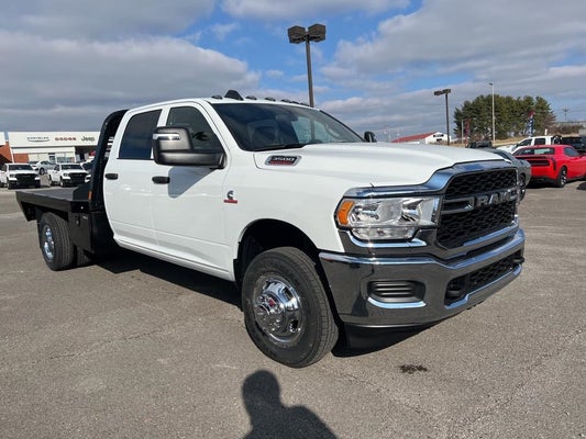 2024 RAM Ram 3500 Chassis Cab RAM 3500 TRADESMAN CREW CAB CHASSIS 4X4 60' CA in Franklin, KY - Hunt Ford Chrysler