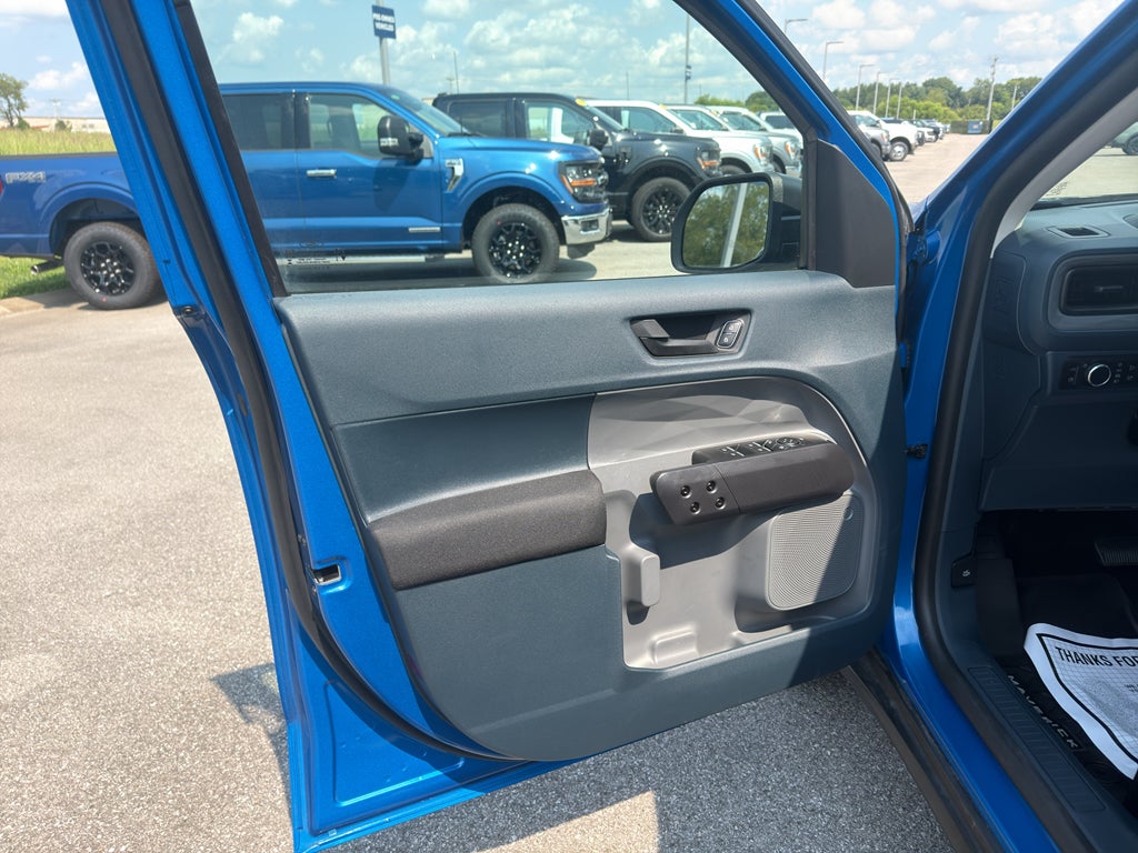 2025 Ford Maverick XL