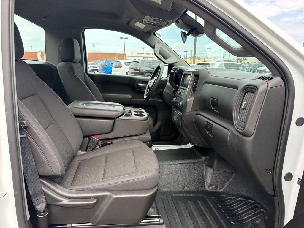 2025 Chevrolet Silverado 1500 2WD Regular Cab Long Bed WT