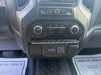 2022 Chevrolet Silverado Custom