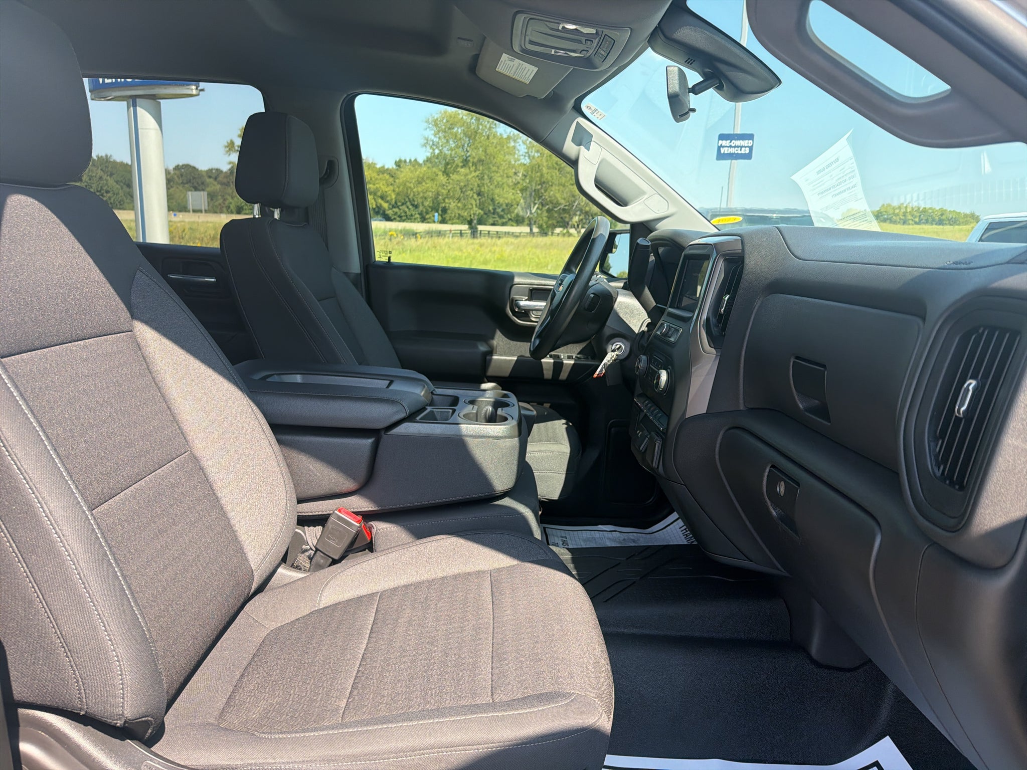 2022 Chevrolet Silverado Custom
