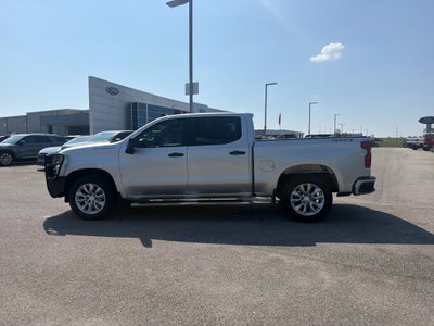 2022 Chevrolet Silverado Custom
