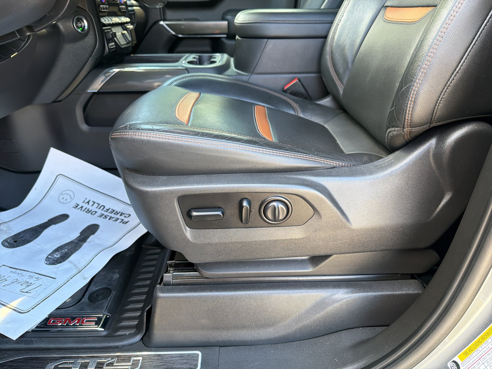 2021 GMC Sierra AT4