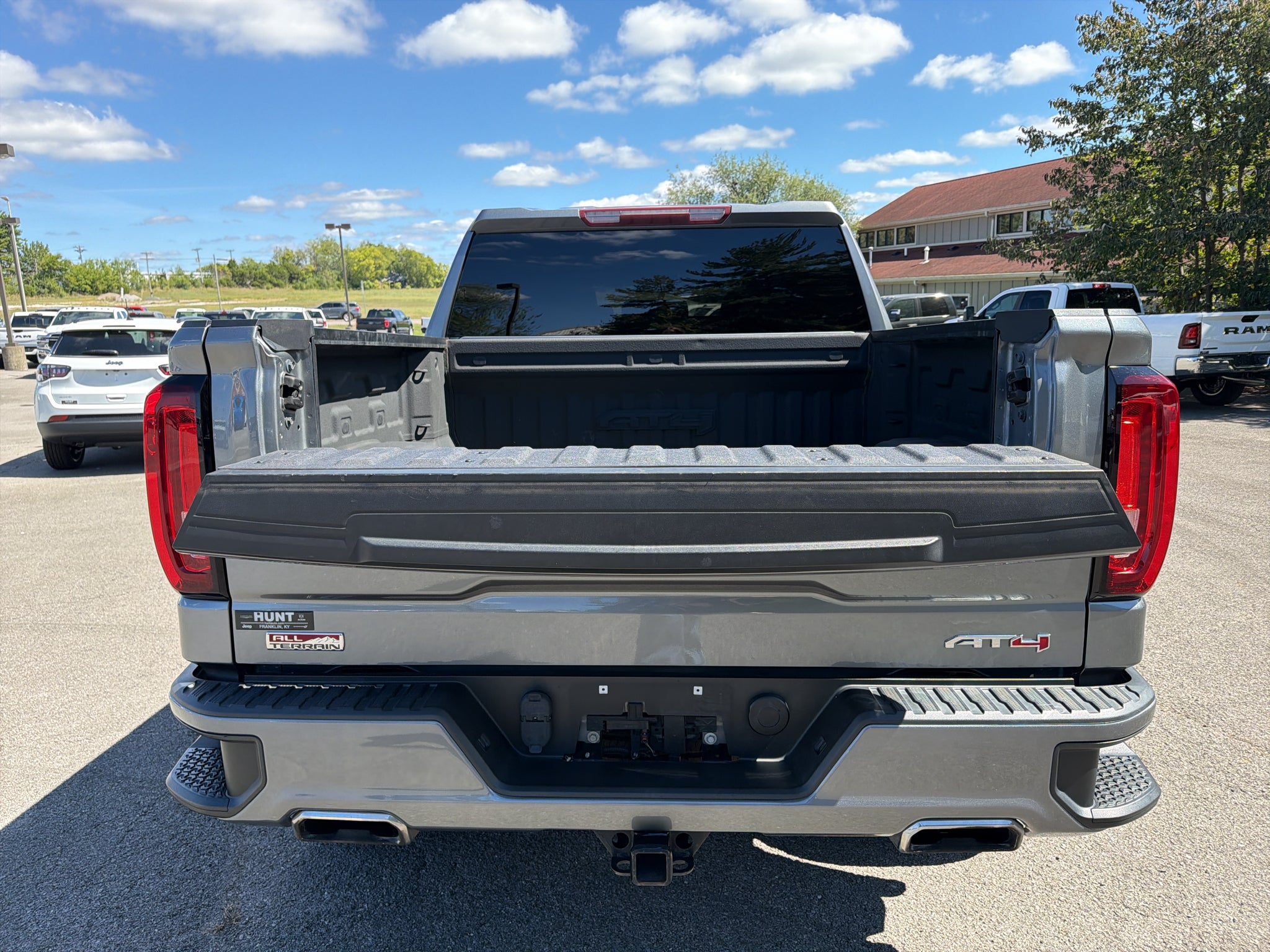2021 GMC Sierra AT4