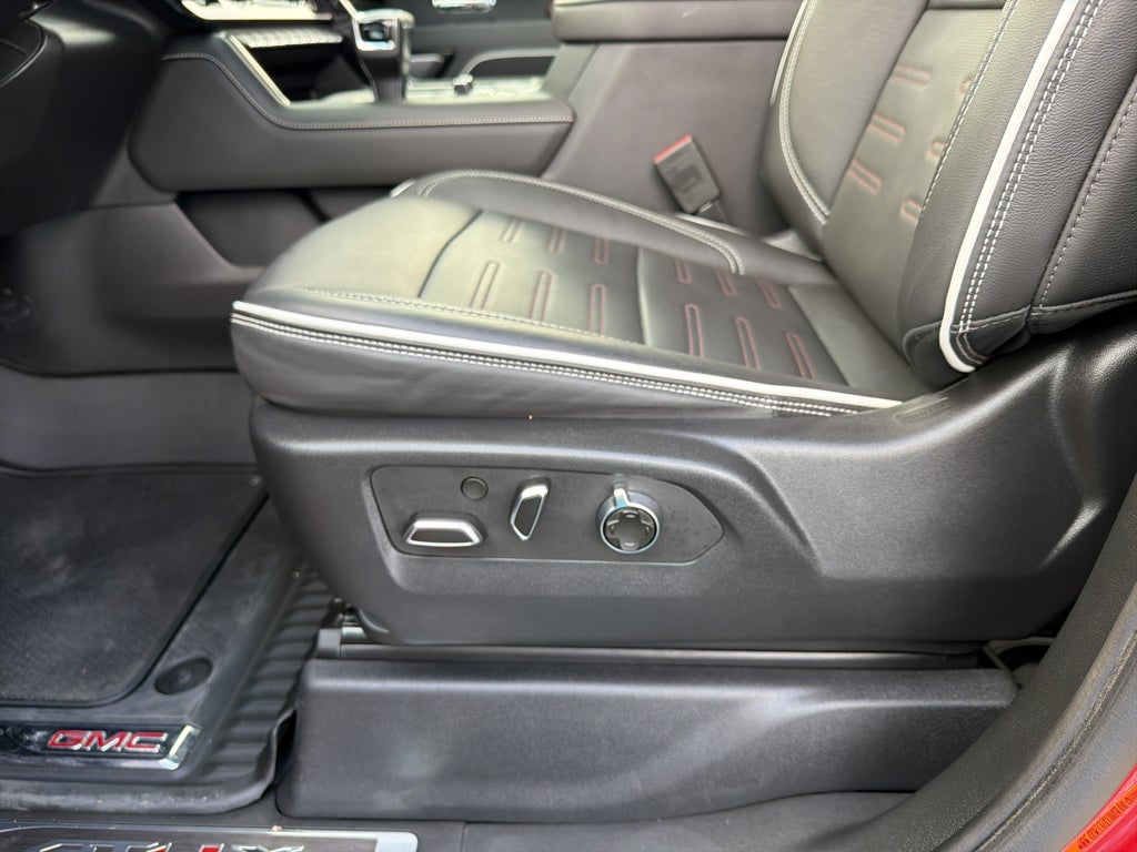 2023 GMC Sierra 1500 4WD Crew Cab Short Box AT4X