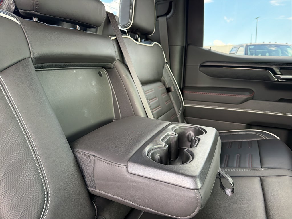 2023 GMC Sierra 1500 4WD Crew Cab Short Box AT4X
