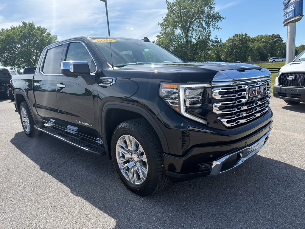 2025 GMC Sierra 1500 4WD Crew Cab Short Box Denali