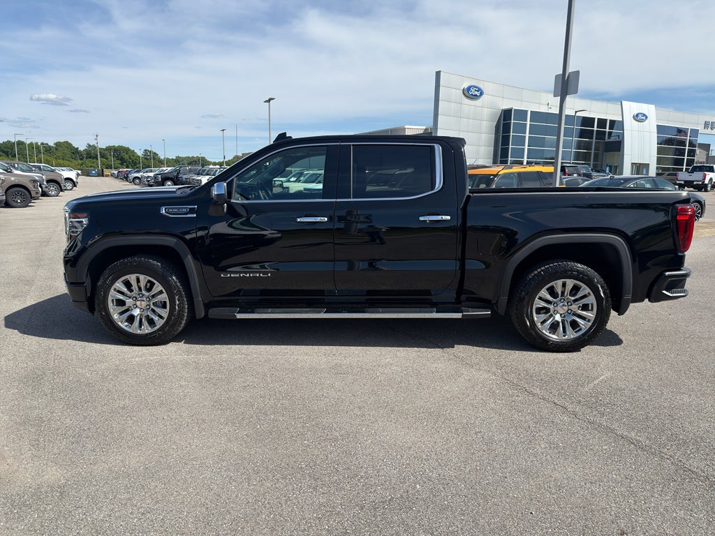 2025 GMC Sierra 1500 4WD Crew Cab Short Box Denali