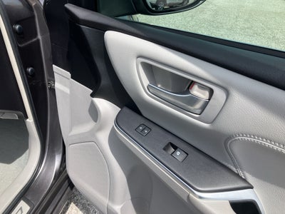 2016 Toyota Camry XLE