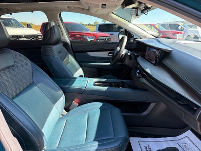 2025 Nissan Murano Platinum