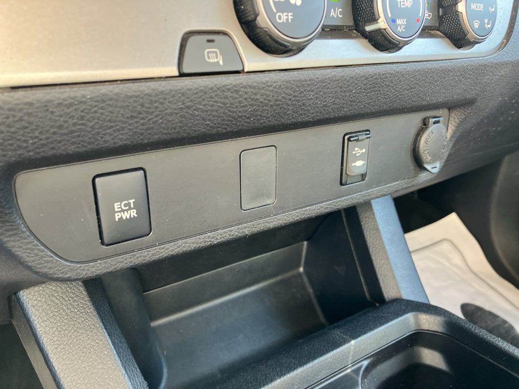 2019 Toyota Tacoma SR