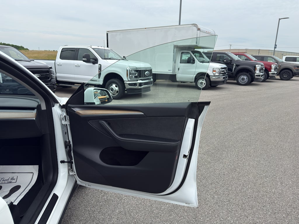 2023 Tesla Model Y Long Range Dual Motor All-Wheel Drive