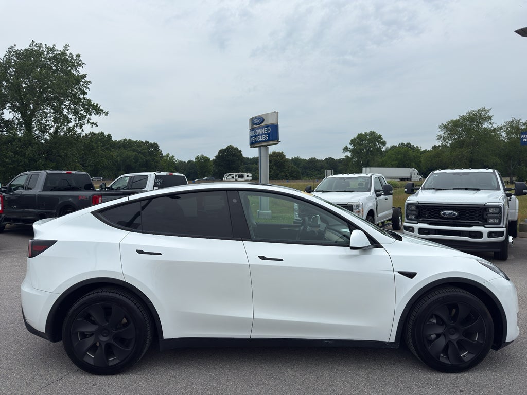 2023 Tesla Model Y Long Range Dual Motor All-Wheel Drive