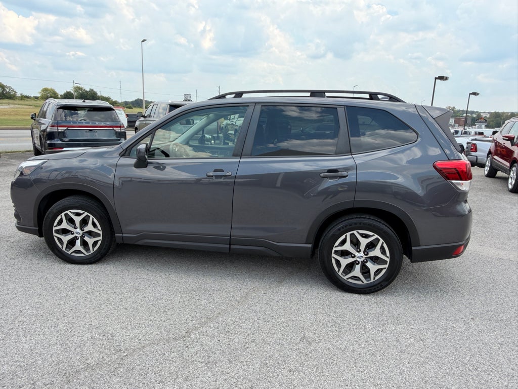2023 Subaru Forester Premium