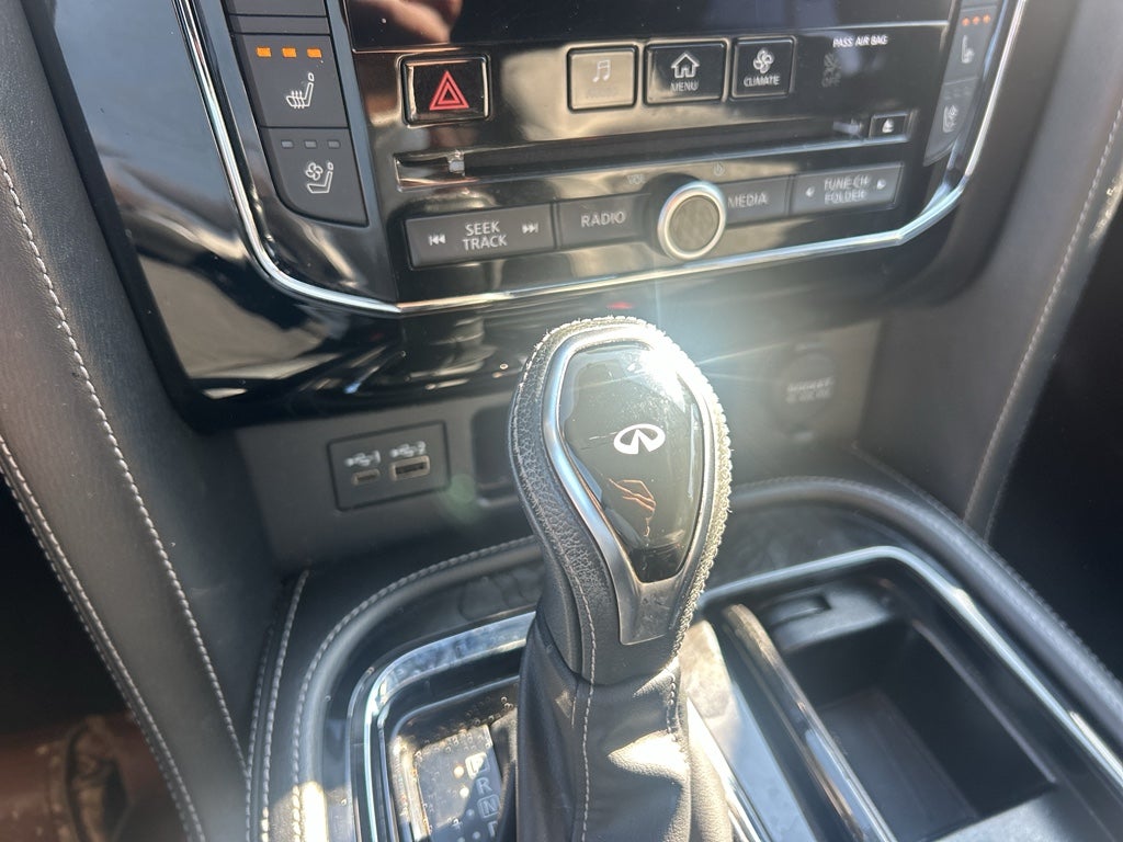 2021 INFINITI QX80 SENSORY AWD