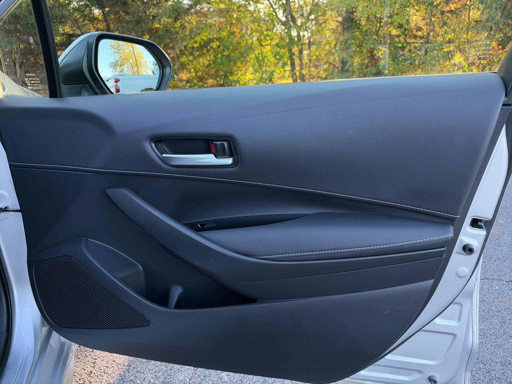 2023 Toyota Corolla Hatchback SE