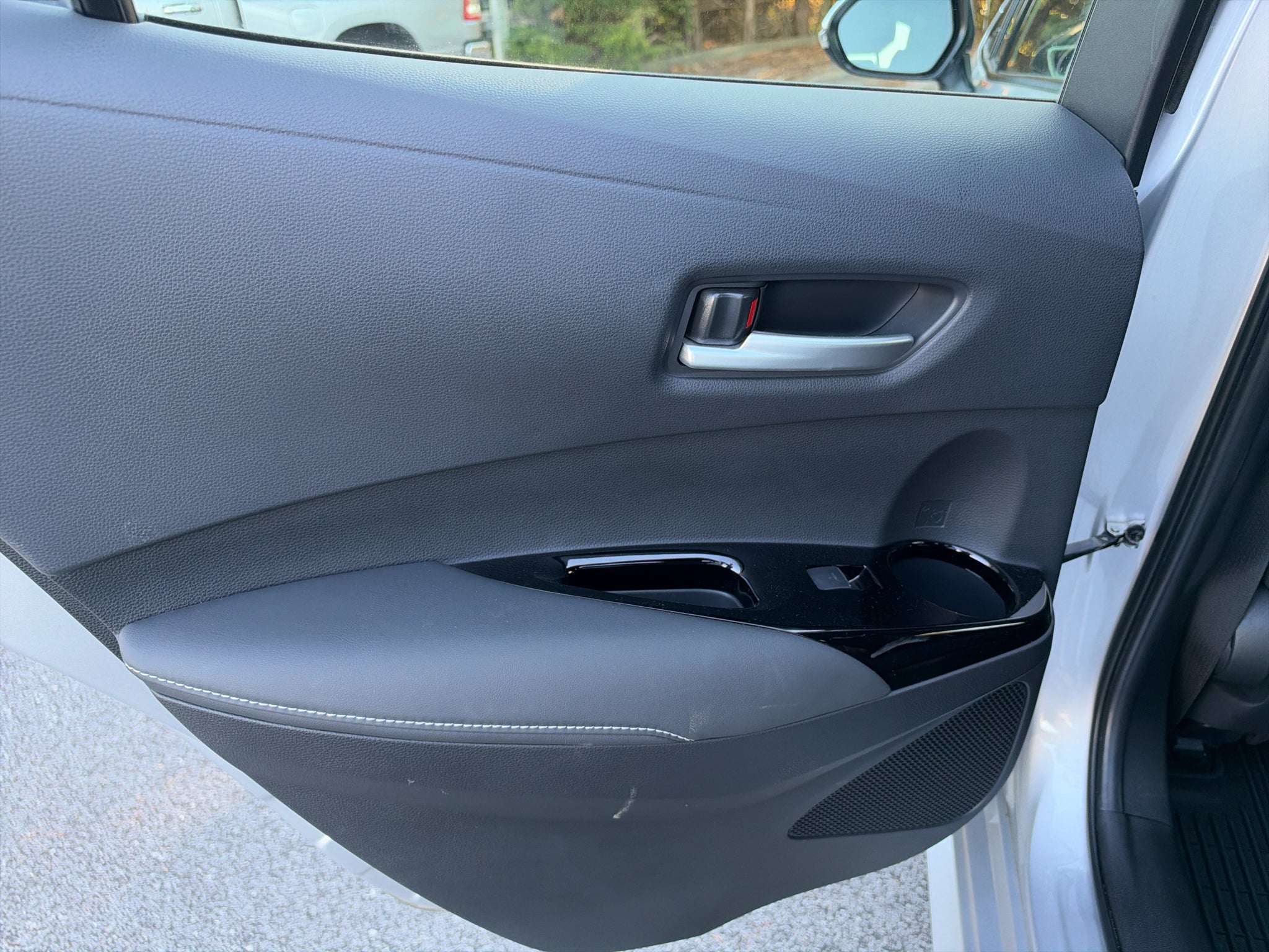 2023 Toyota Corolla Hatchback SE