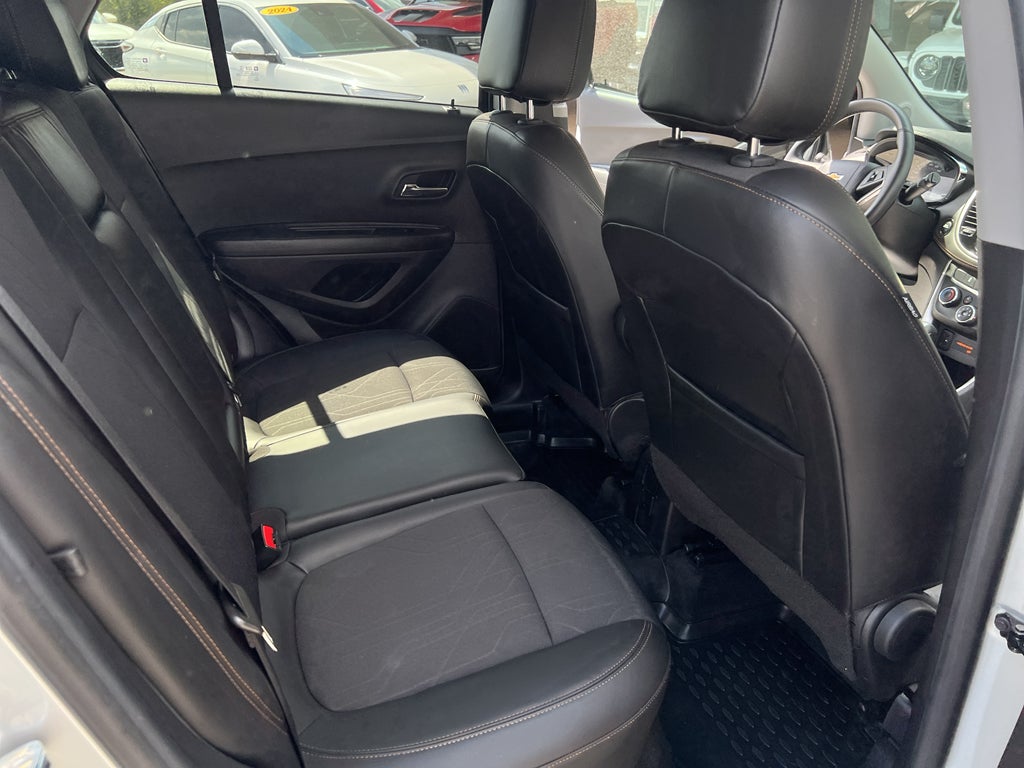 2022 Chevrolet Trax FWD LT