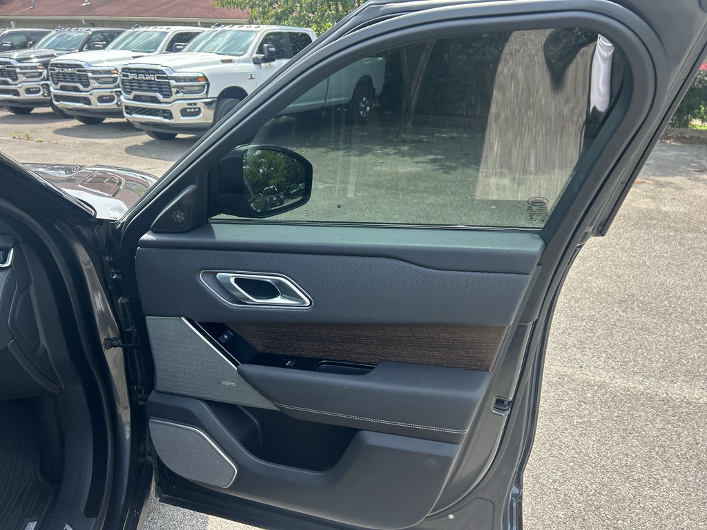 2023 Land Rover Range Rover Velar P400 HST