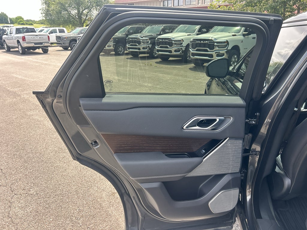 2023 Land Rover Range Rover Velar P400 HST