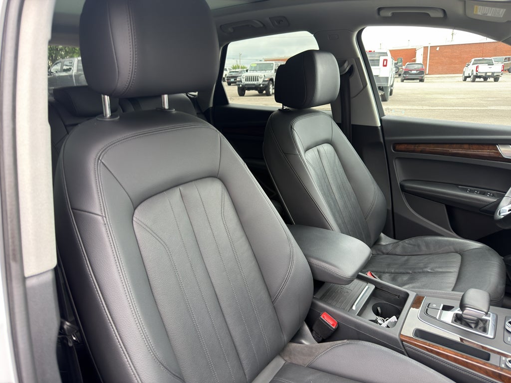 2020 Audi Q5 Premium Plus 45 TFSI quattro S tronic