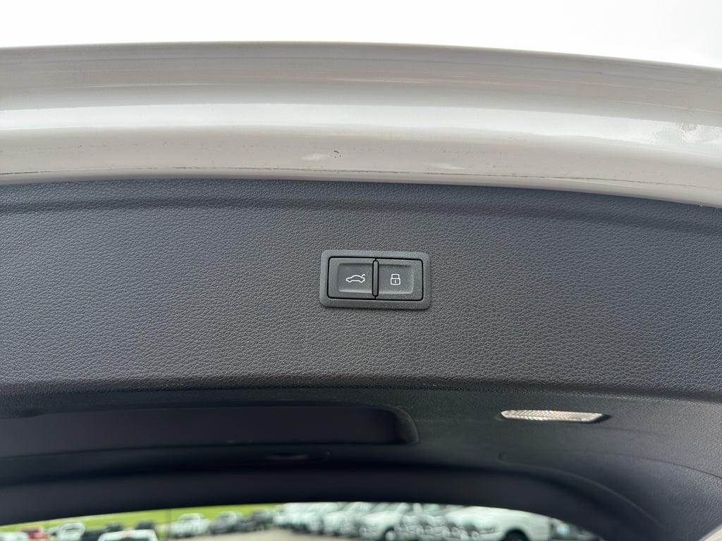 2020 Audi Q5 Premium Plus 45 TFSI quattro S tronic