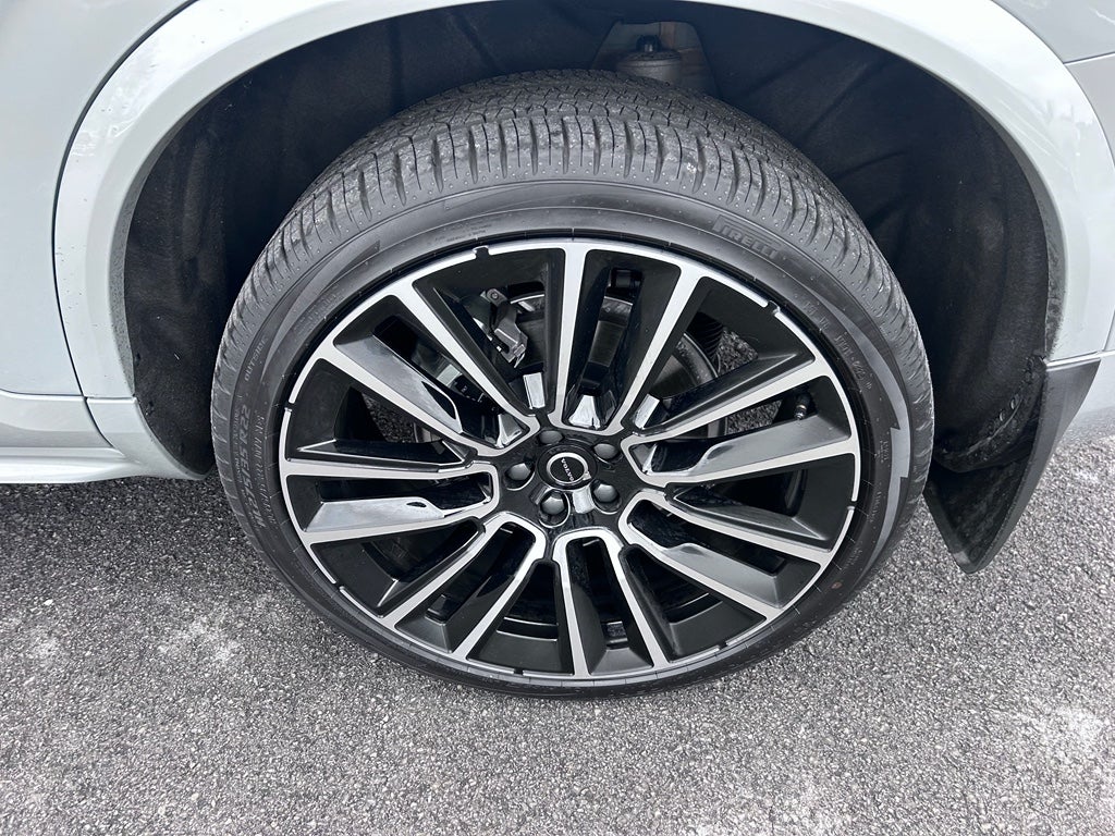 2026 Volvo XC90 Ultra Dark Theme, B6 AWD Gas (mild hybrid), Gasoline, 6 Seats