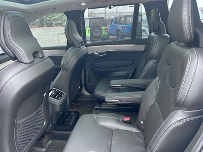 2026 Volvo XC90 Ultra Dark Theme, B6 AWD Gas (mild hybrid), Gasoline, 6 Seats