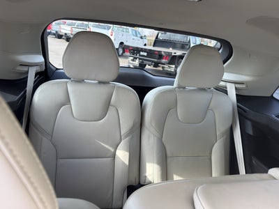 2021 Volvo XC90 Recharge Plug-In Hybrid T8 Inscription 7 Passenger