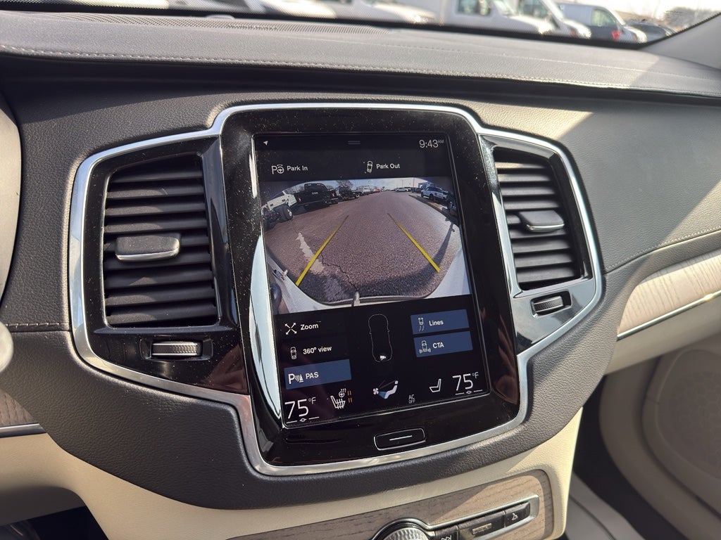 2021 Volvo XC90 Recharge Plug-In Hybrid T8 Inscription 7 Passenger