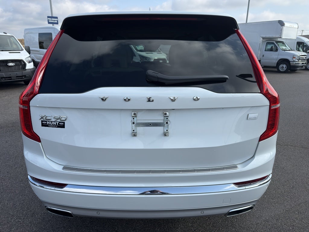 2021 Volvo XC90 Recharge Plug-In Hybrid T8 Inscription 7 Passenger