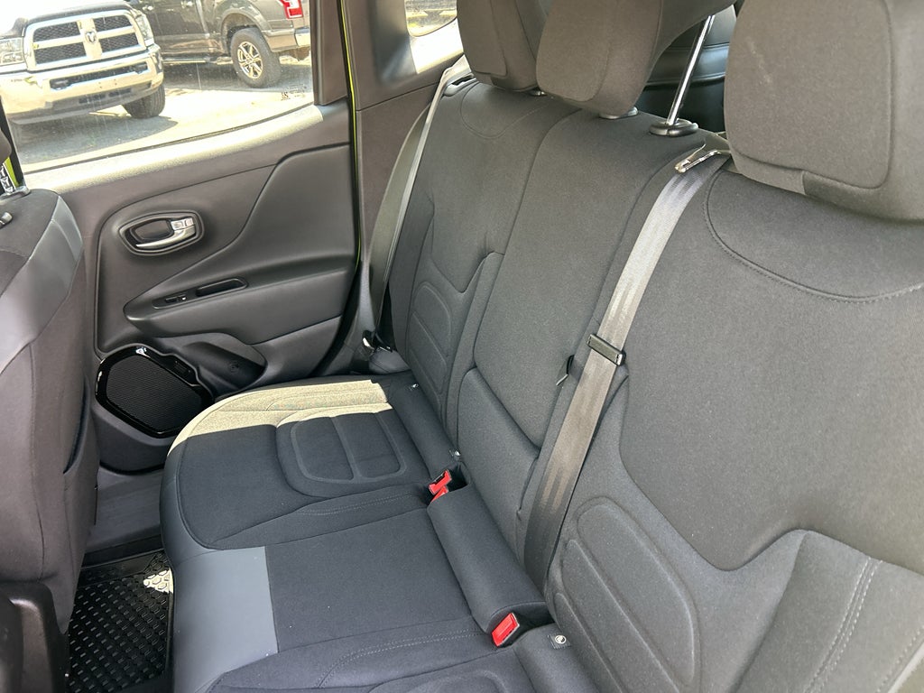 2017 Jeep Renegade Altitude FWD