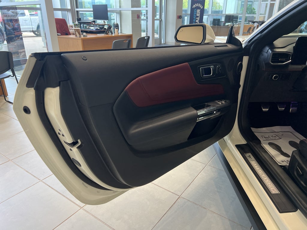 2025 Ford Mustang GT Premium Fastback