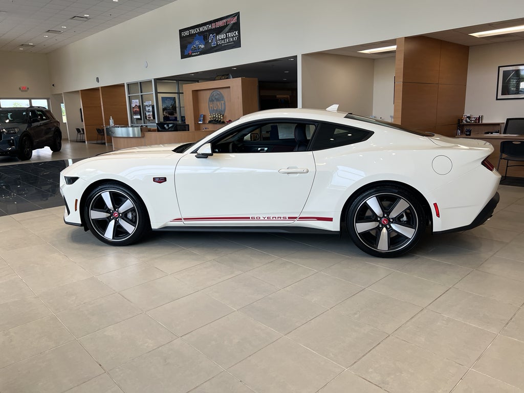 2025 Ford Mustang GT Premium Fastback