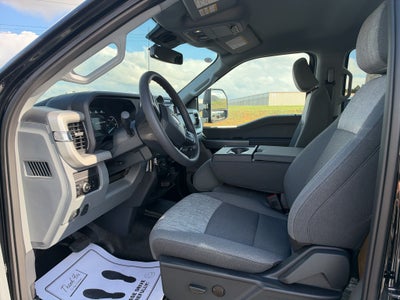 2027 Ford F-450 XLT