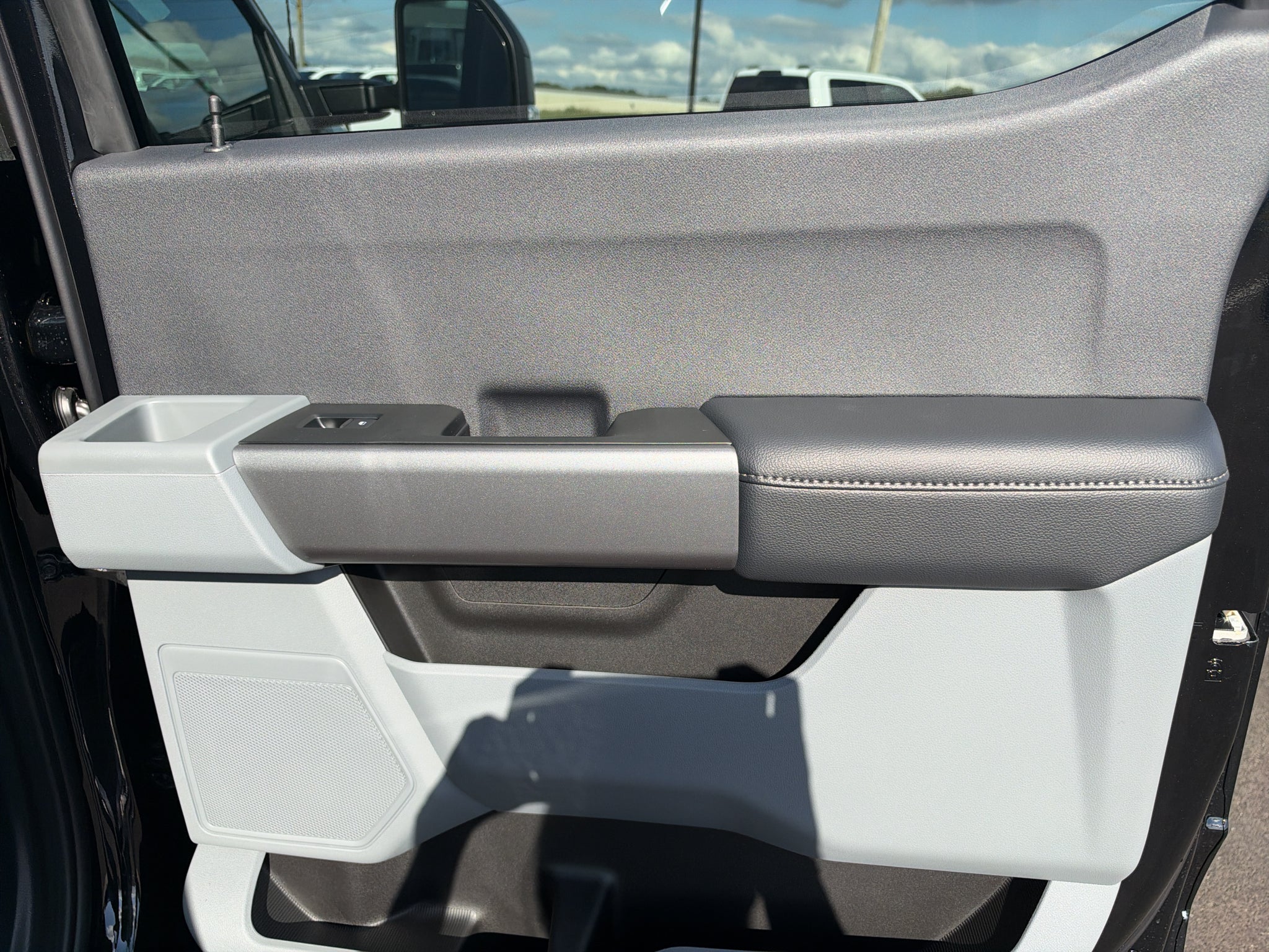 2027 Ford F-450 XLT